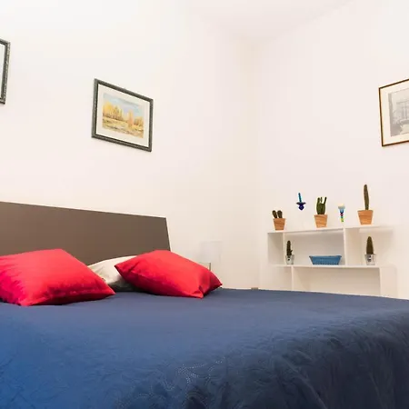- Il Balconcino Apartment Iglesias