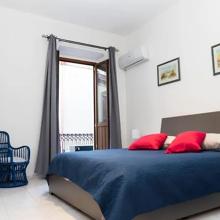 - Il Balconcino Apartment Iglesias